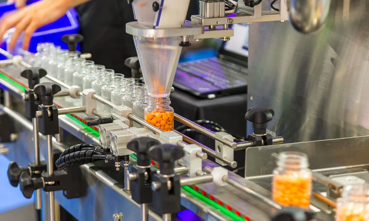 nilab_settore_farmaceutico NiLAB – Motori Lineari per applicazioni industriali - nilab_settore_farmaceutico